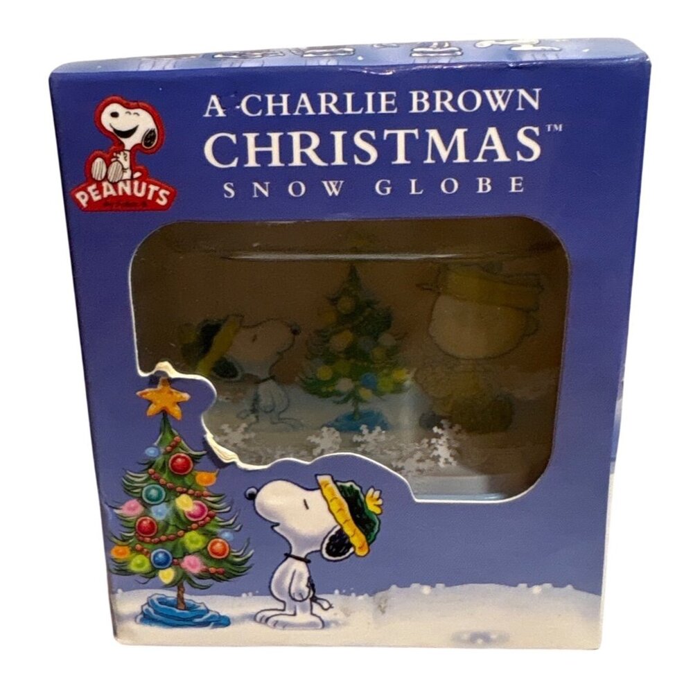 Charlie Brown Christmas Snow Globe With Snoopy & Charlie Brown 3" 2012